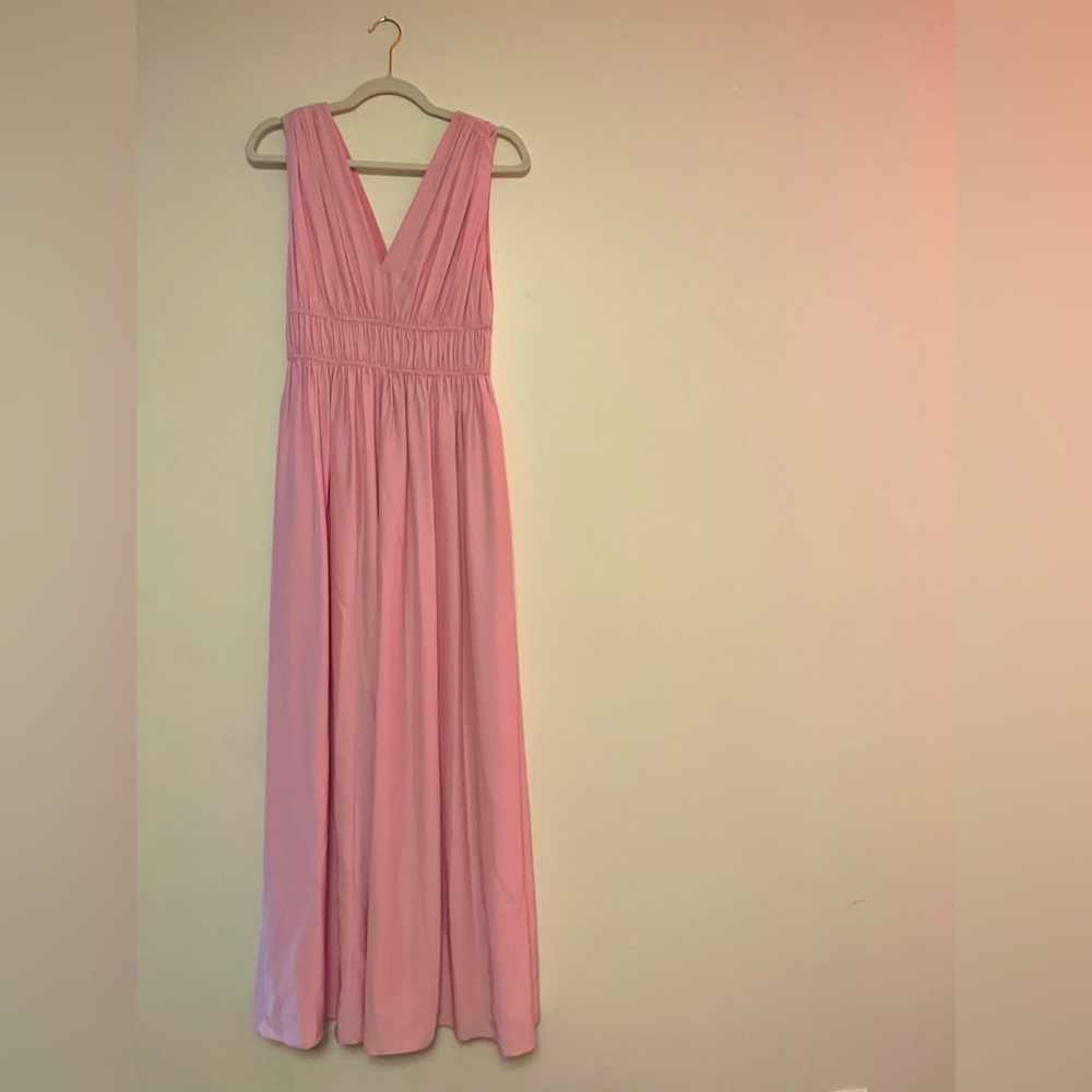 Banana Republic gorgeous dress for any occasion, as it can be dressed up or down